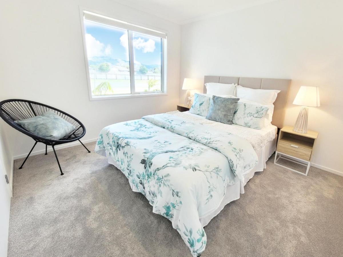 Hosts On The Coast - Bright New Delight On Kupe Villa Whitianga Exterior photo